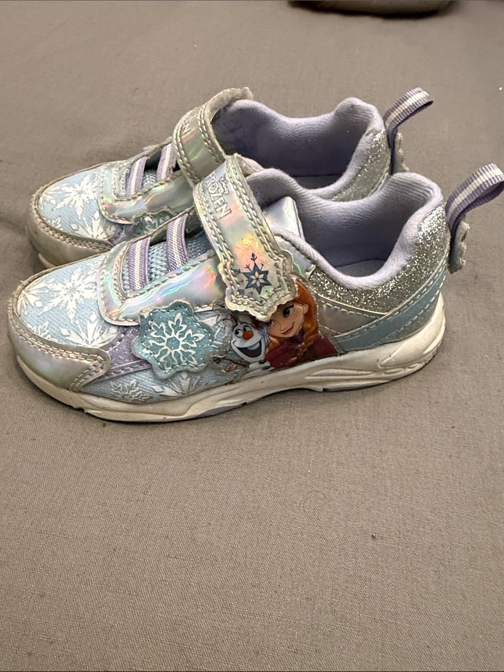 Girls' Frozen Sneakers in Light Purple